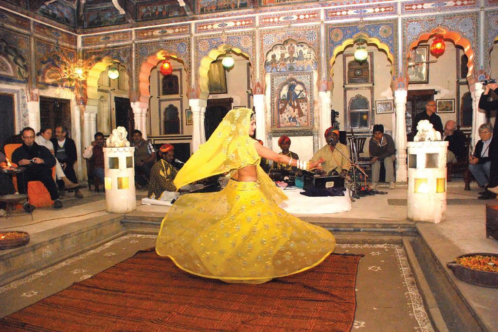 Hotel Radhika Haveli, Mandawa Mandāwa Exterior foto